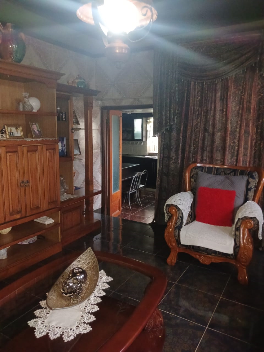 4 Bedroom Property for Sale in Mdantsane Nu 2 Eastern Cape